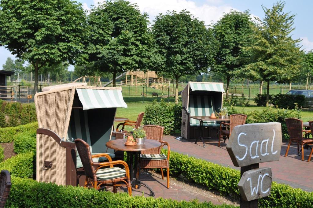 Ferienhof & Landhotel Laurenz Gronau  Zimmer foto